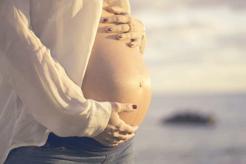 Massage prénatal : Massage femme enceinte